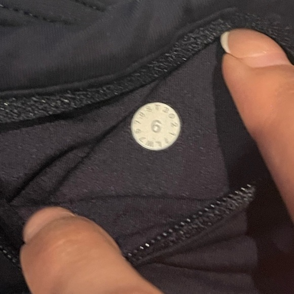 Lululemon Speed Short - Picture 7 of 7